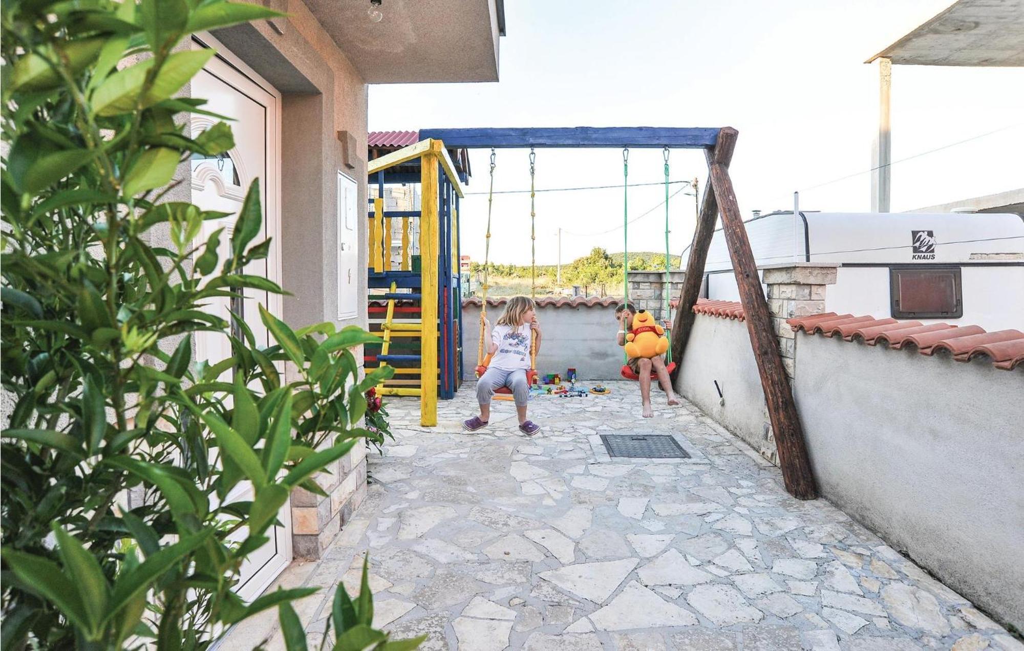 8 Bedroom Nice Home In Kakma Exterior photo
